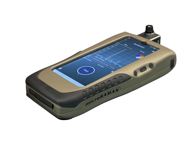 microRAMAN Spectrometer with Vial Adapter for Accurate Results